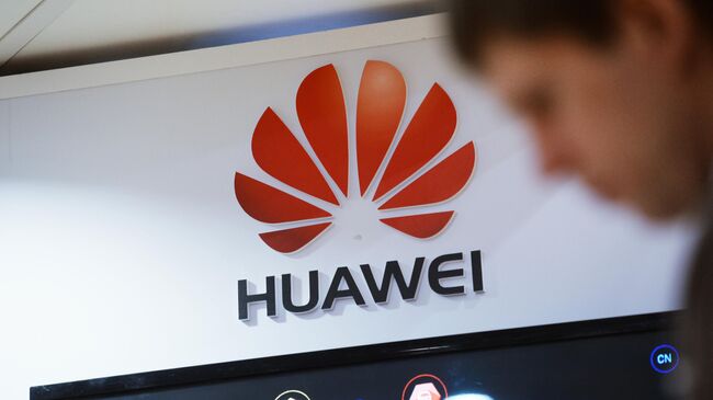 Павильон компании Huawei на международной выставке информационных и коммуникационных технологий в Москве