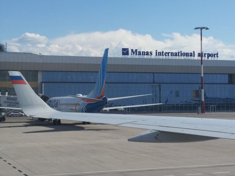 Международный аэропорт Manas (Манас) принимает гостей саммита ШОС. Киргизия, Бишкек.