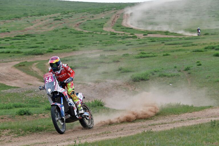 Российская мотогонщица Анастасия Нифонтова на ралли Шелковый путь Российская мотогонщица Анастасия Нифонтова на ралли Шелковый путь