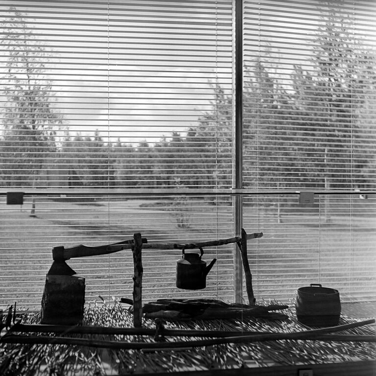 Предметы, которыми пользовался В.И.Ленин, скрываясь летом 1917 года от преследований Временного правительства в селе Разлив. Предметы, которыми пользовался В.И.Ленин, скрываясь летом 1917 года от преследований Временного правительства в селе Разлив.