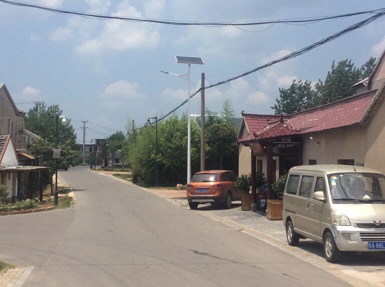 Центральная улица Поселка художников в пригороде Хэфэя 