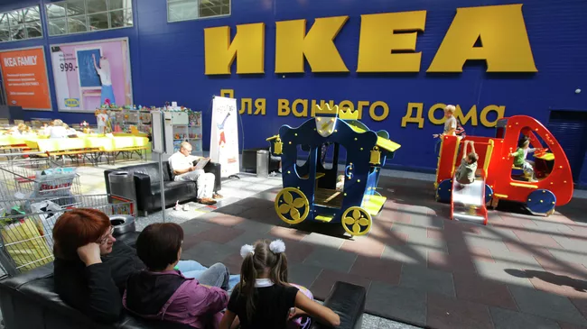 В магазине ИКЕА Белая Дача
