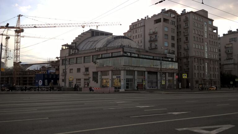 Кинотеатр Ударник, где в 1935 году проходил Советский кинофестиваль в Москве