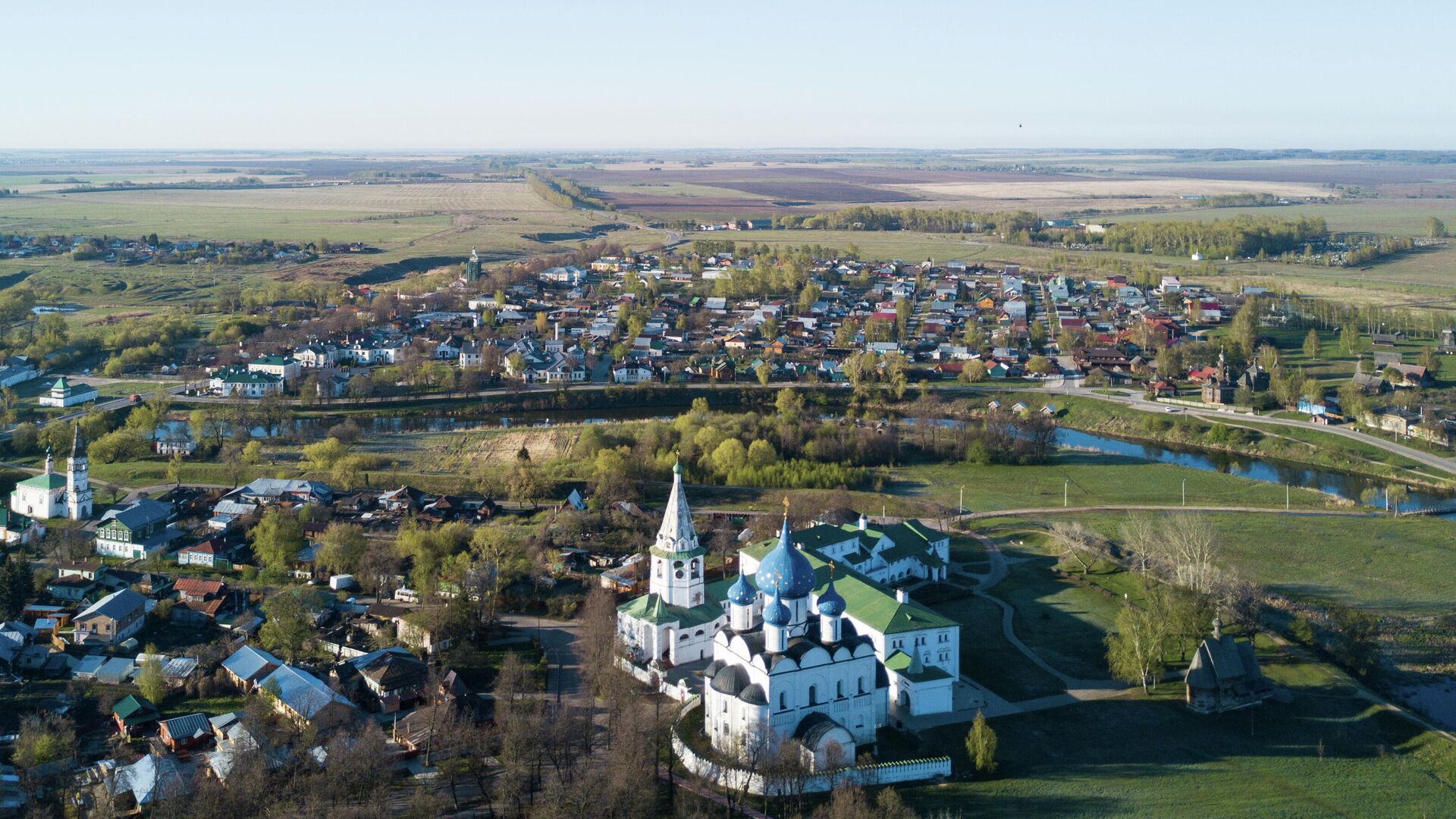 Суздальский кремль и жилые дома города - РИА Новости, 1920, 16.03.2021