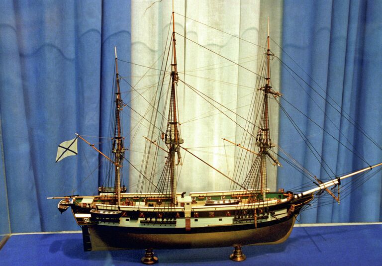 Модель шлюпа Мирный Модель шлюпа Мирный