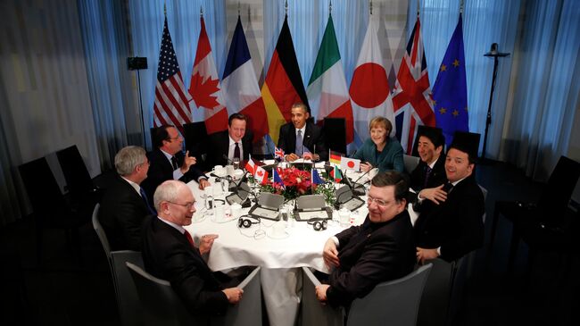 Заседание лидеров G7 в ходе саммита по ядерной безопасности в Гааге, Нидерланды. 2014 год