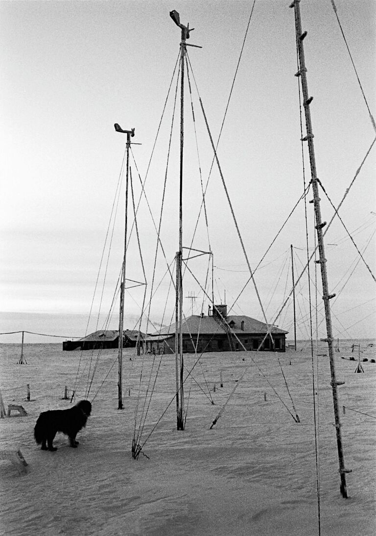 Полярная метеорологическая станция на острове Толомянный архипелага Северная Земля