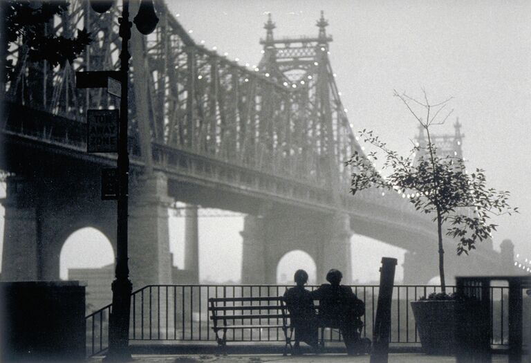 Кадр из фильма Манхэттен Вуди Аллена 1979 года