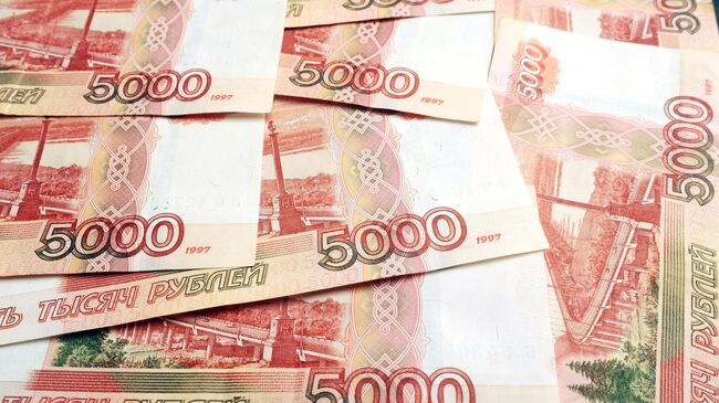 Банкноты номиналом 5000 рублей