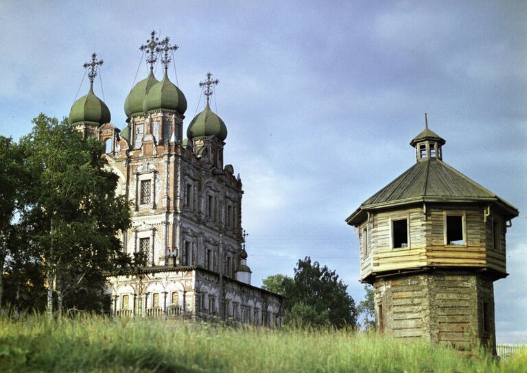 Введенский собор XVII века в городе Сольвычегодске.