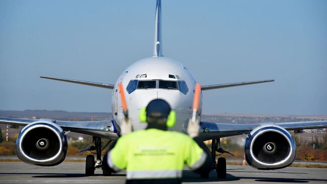 Самолет Boeing 737 авиакомпании Nord Star в Международном аэропорту Минеральные Воды имени Лермонтова