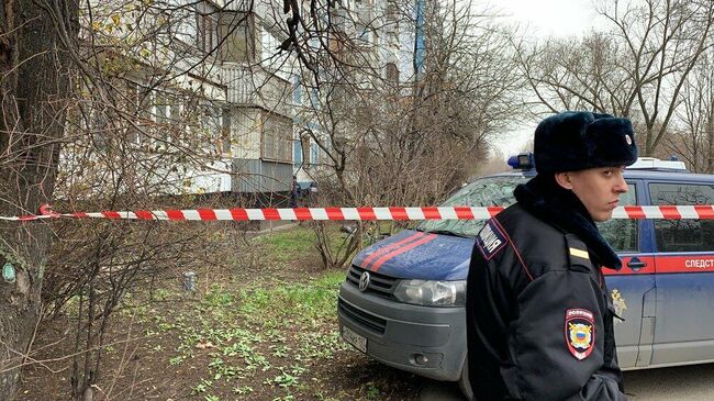 Обстановка на месте гибели женщины и малолетнего ребенка в Москве