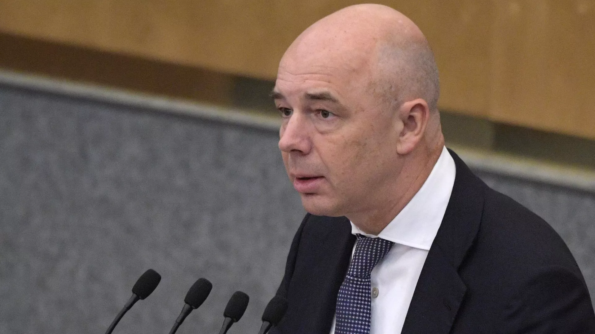 Министр финансов РФ Антон Силуанов выступает на пленарном заседании Государственной думы. Архивное фото - РИА Новости, 1920, 23.05.2024