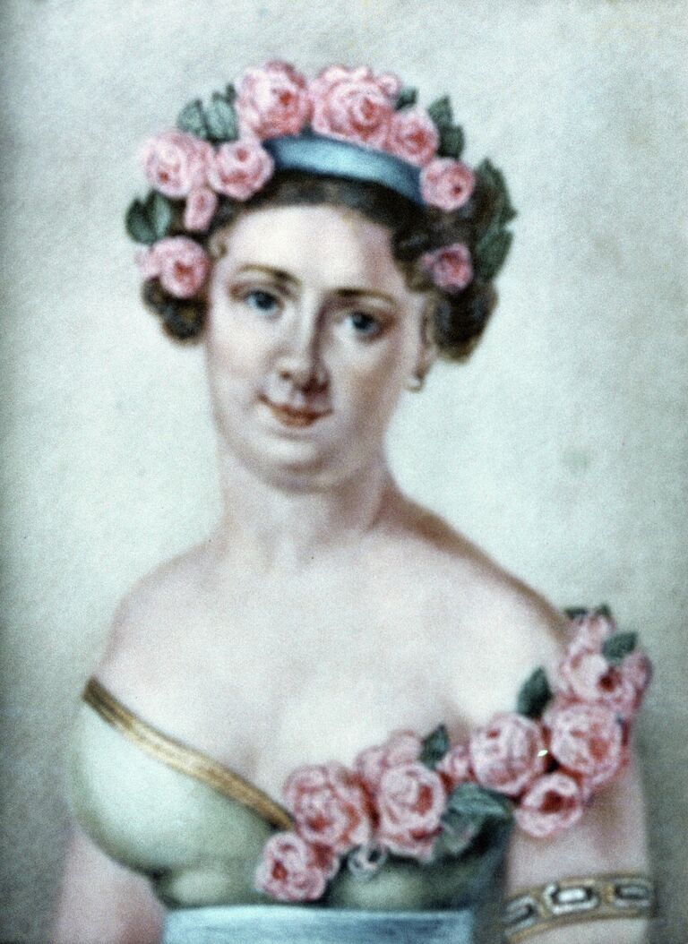 Репродукция цветной миниатюры, изображающей петербургскую танцовщицу Авдотью Истомину в роли Флоры в балете Земфир и Флора.