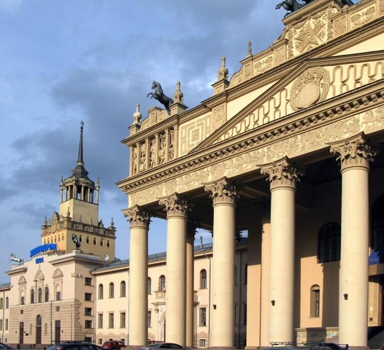 Здание Московского ипподрома, арх. И.В.Жолтовский, 1950-1955 гг.