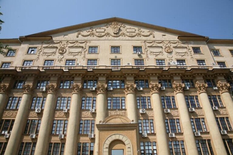 Институт Горного дела, арх. И.В.Жолтовский, 1951 г.