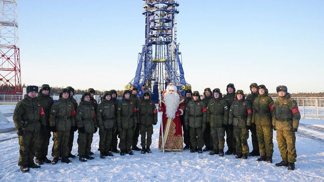 Пуск ракеты-носителя среднего класса Союз-2.1б с космическим аппаратом системы ГЛОНАСС с космодрома Плесецк