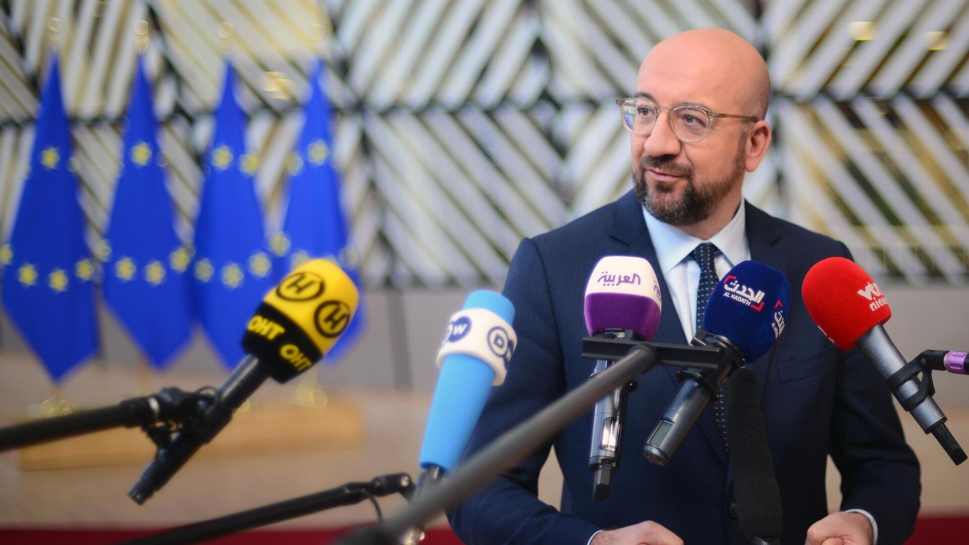 Шарль Мишель на саммите глав государств и правительств Евросоюза в Брюсселе - РИА Новости, 1920, 09.05.2022