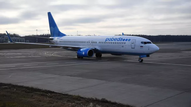 Самолет Boeing 737-800 авиакомпании Победа