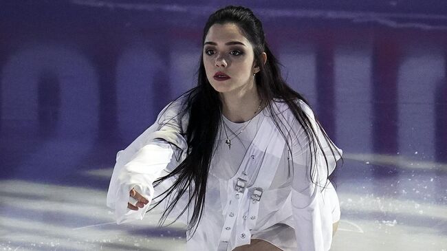 Фигуристка Евгения Медведева