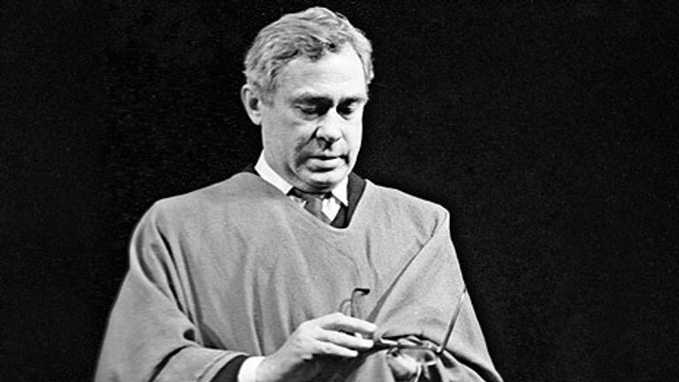 Юрий Колычев