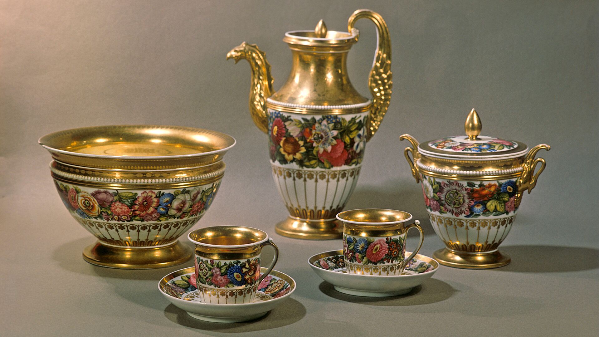 Чайный фарфоровый сервиз - РИА Новости, 1920, 16.11.2022