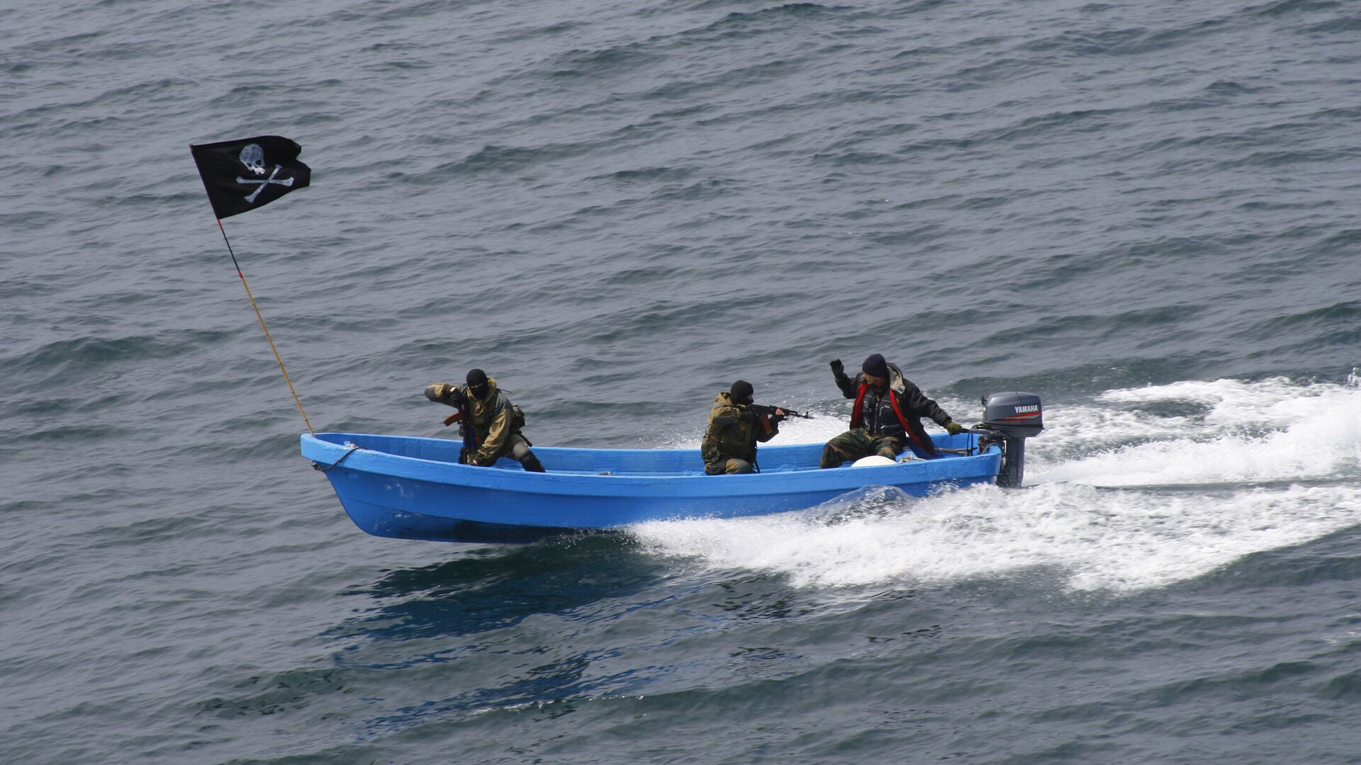 На Сахалине состоялись крупные российско-японские учения по пресечению преступной деятельности на море - РИА Новости, 1920, 18.07.2020