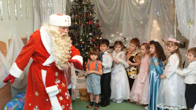 Новогодний праздник в детском саду