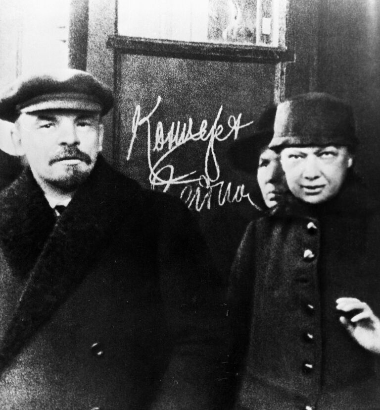 Ленин и Крупская 