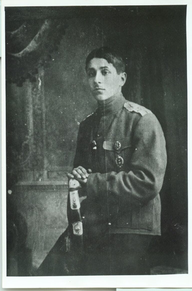 Прапорщик Михаил Зощенко Прапорщик Михаил Зощенко