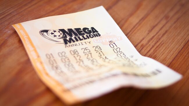 Билет американской лотереи Mega Millions