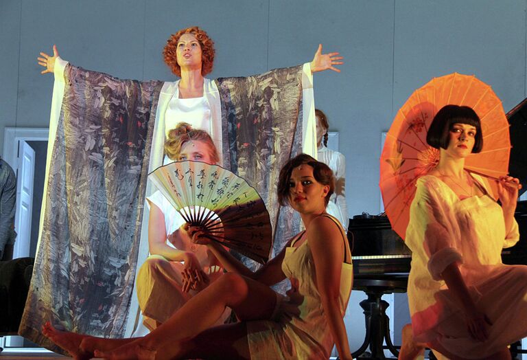 Спектакль Зойкина квартира в МХТ им. А.П. Чехова