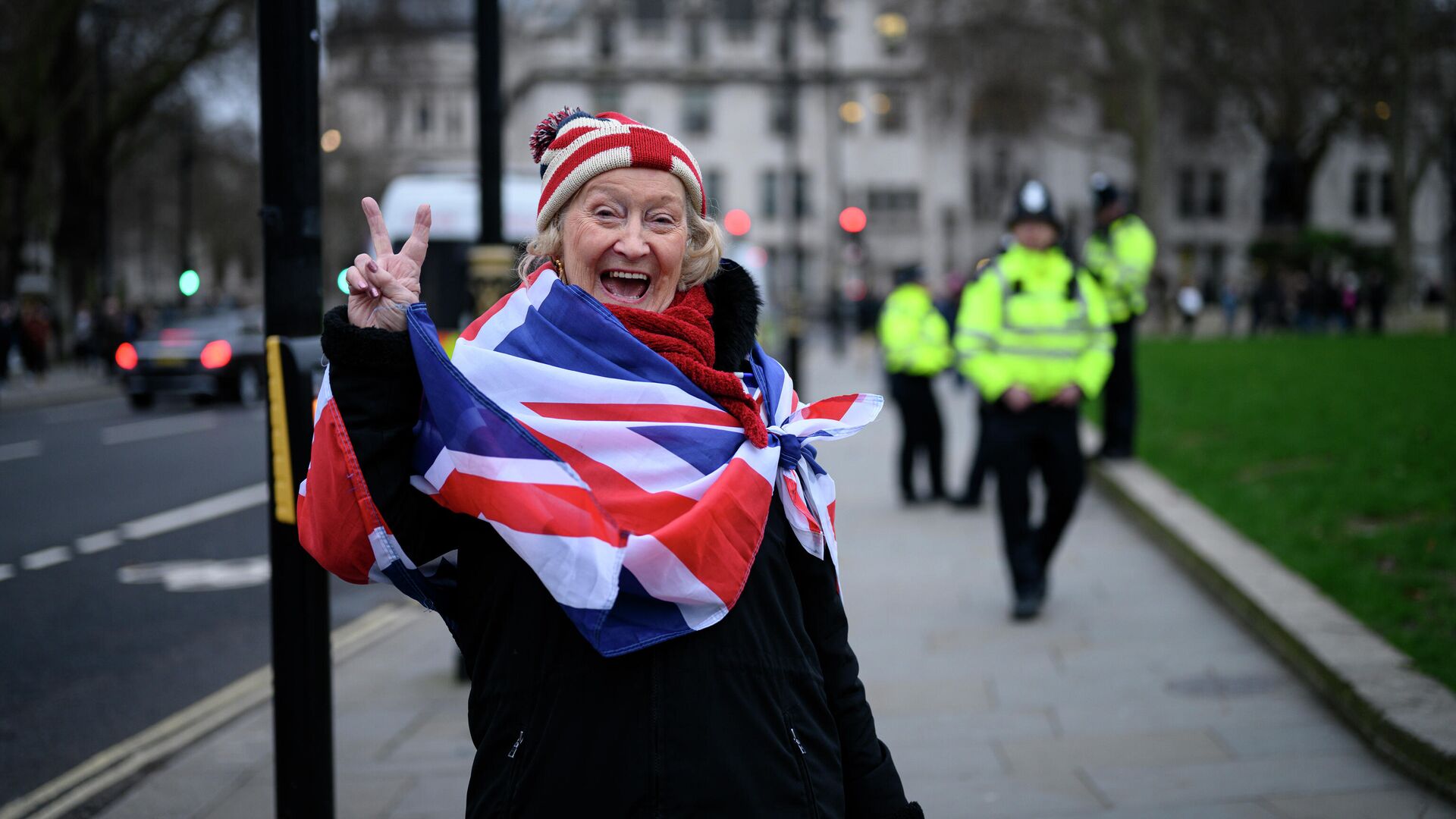 Сторонница Brexit на торжественных мероприятиях, посвященных выходу Великобритании из ЕС (Brexit Party) на площади Парламента в Лондоне - РИА Новости, 1920, 06.02.2020