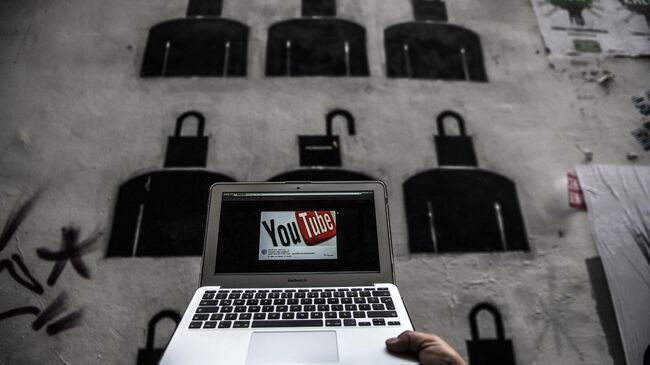 YouTube: стремительная монетизация глобальной популярности