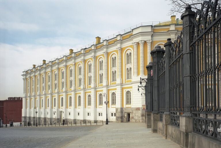 Оружейная палата в Московском Кремле