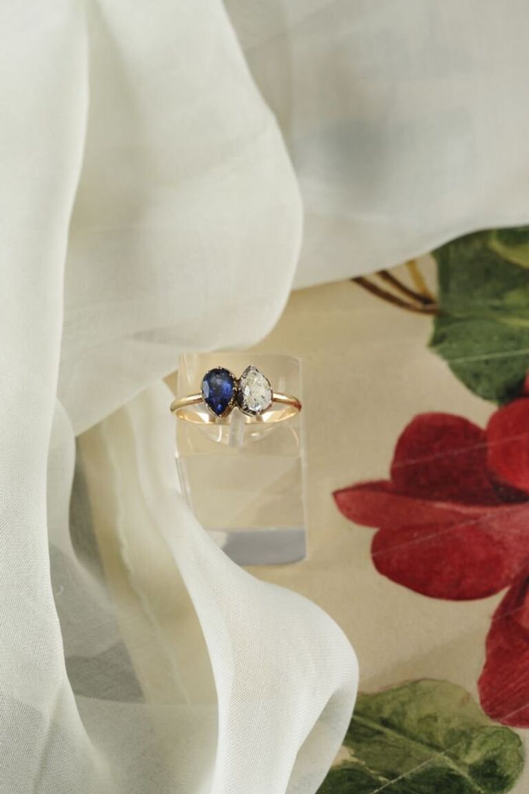 Кольцо, которое Наполеон Бонапарт презентовал своей невесте Жозефине Богарне