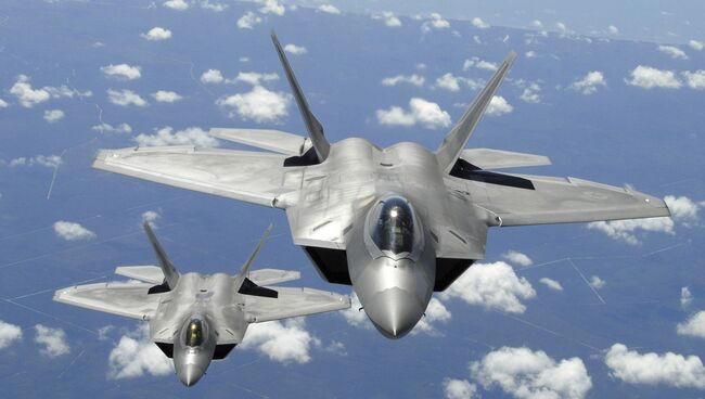 Истребитель F-22 Raptor