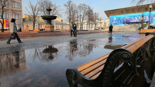 Теплая погода в Москве