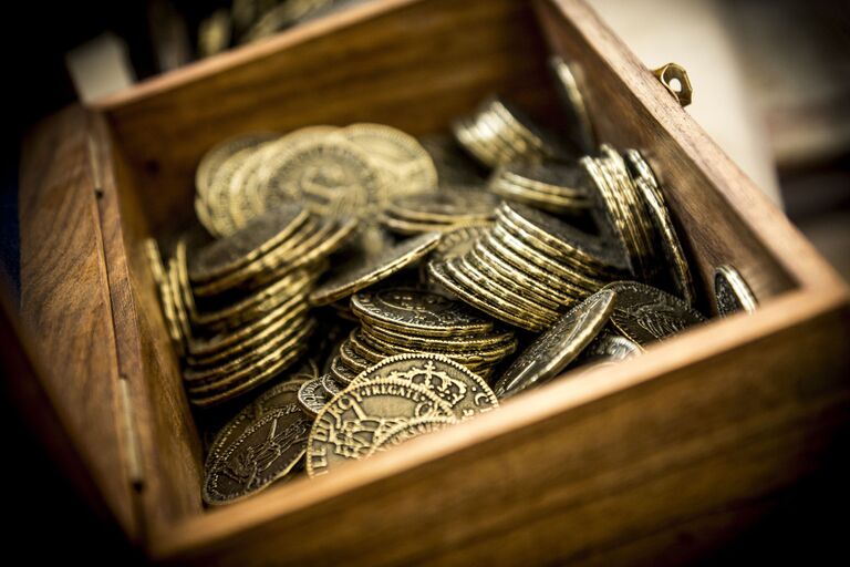 Ящик с монетами Ящик с монетами