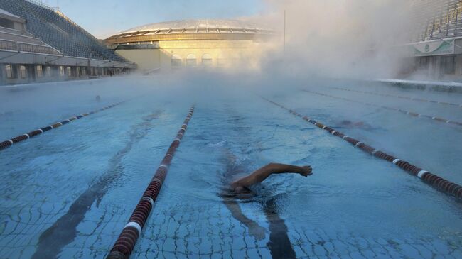 Открытый бассейн спорткомплекса Лужники